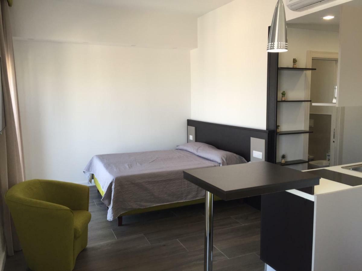 Apartament Residenza Garibaldi Neapol Zewnętrze zdjęcie